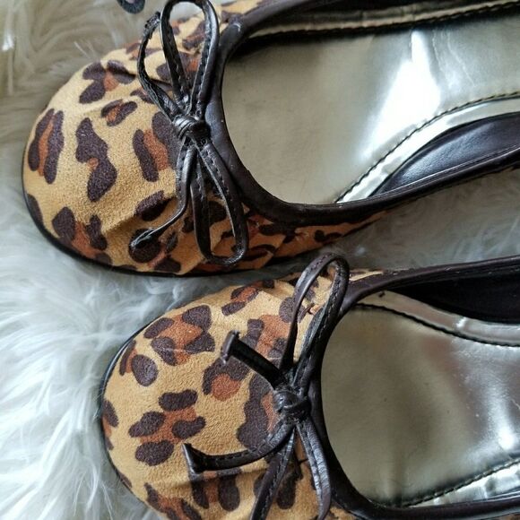 NY&Co leopard print wedges - Picture 4 of 4
